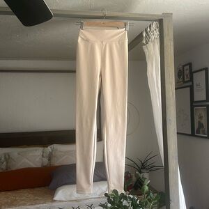 Offline American Eagle faux leather leggings in cream S